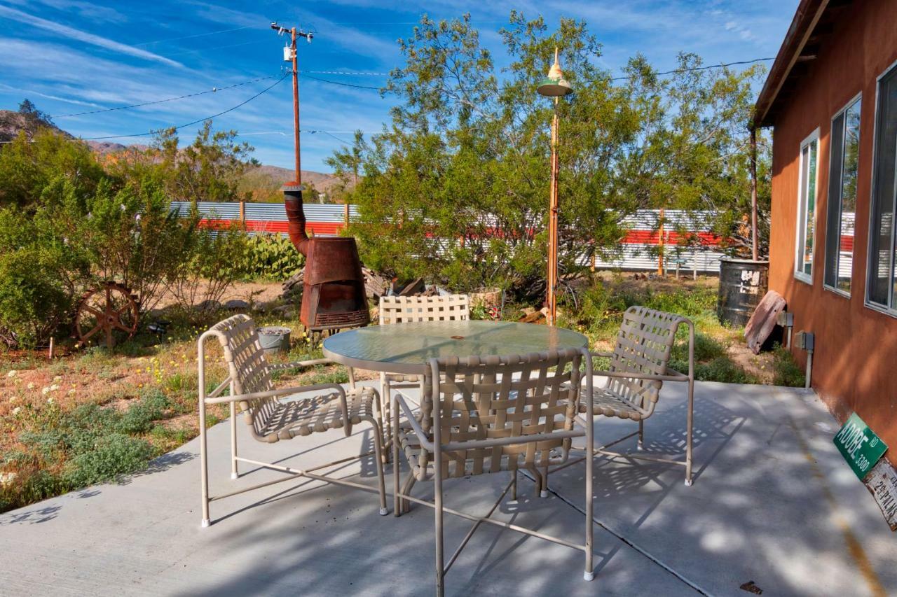 Cactus Adobe Villa Twentynine Palms Bagian luar foto